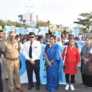 Dr. Agarwals Eye Hospital organises Human Chain & Walkathon to create awareness on Glaucoma disease and treatment